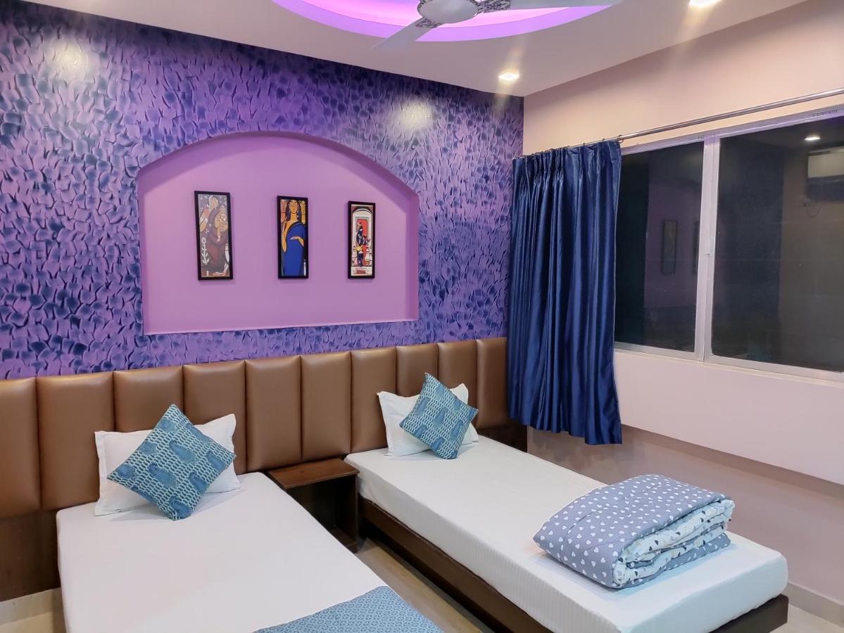 Hotel Aloka Residency Колката Екстериор снимка